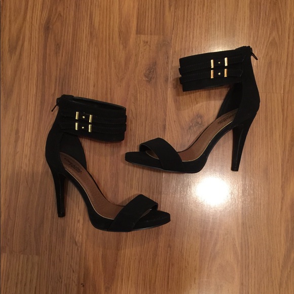Charlotte Russe Shoes - Charlotte Russe size 6 black suede heels